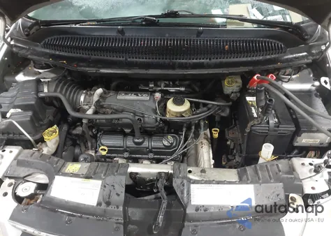 2006 Chrysler Town & Country Lx z USA, uszkodzony, nr VIN 2A4GP44R76R601375